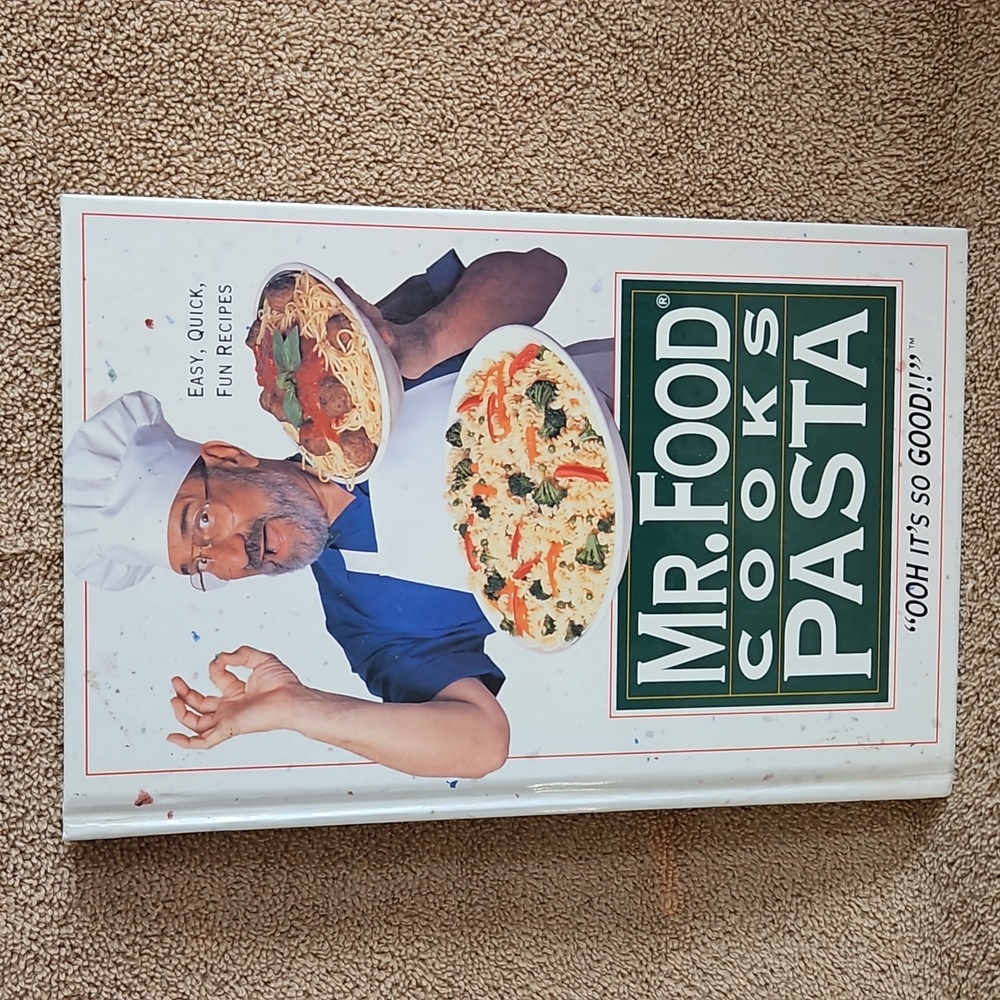 Mr Food Cooks Pasta Art Ginsburg Hardback Recipe Book Meals for Everyone T7